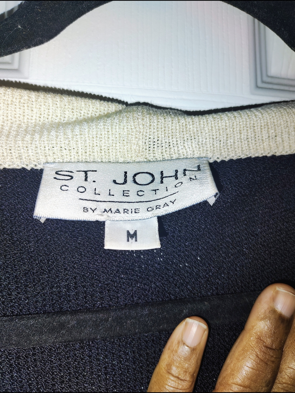 St. John Collection Black and Cream Button Front Cardigan - Picture 4 of 6